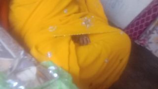 Aged milf  aunty sexy dance Boobs